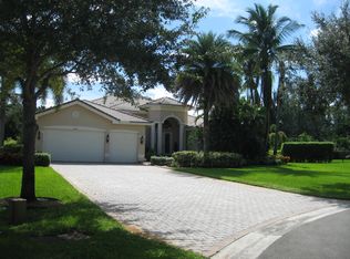 3852 Churchill Downs Dr, Davie, FL 33328