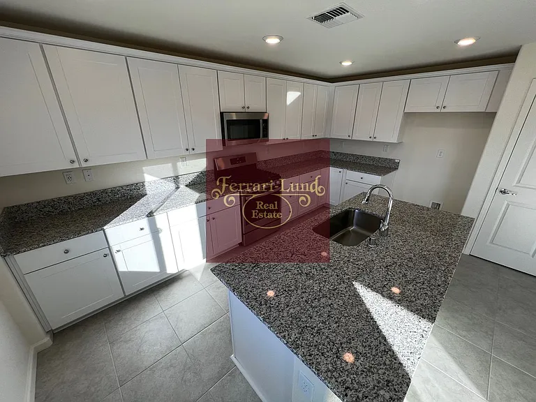 8948 Wolf River Dr — Photo 9