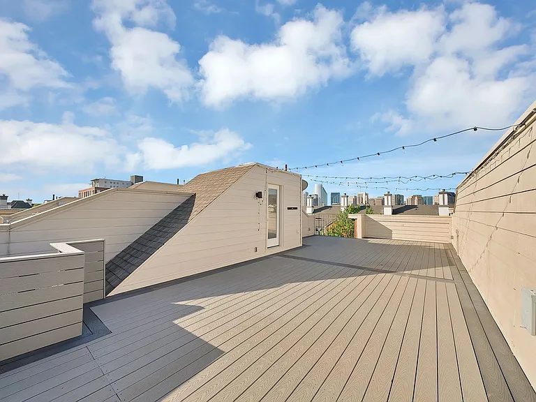 2420 Hugo St #3 — Photo 62
