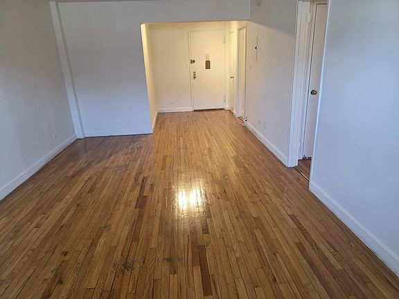 4th image of 13921 86th Ave APT 5D
