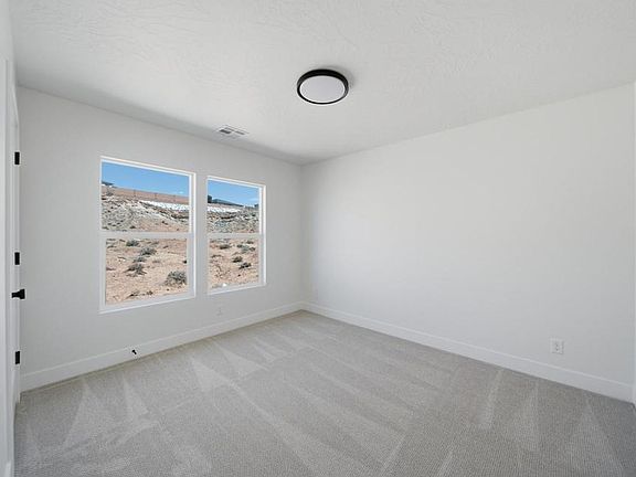 3rd image of 1379 E Egret Dr