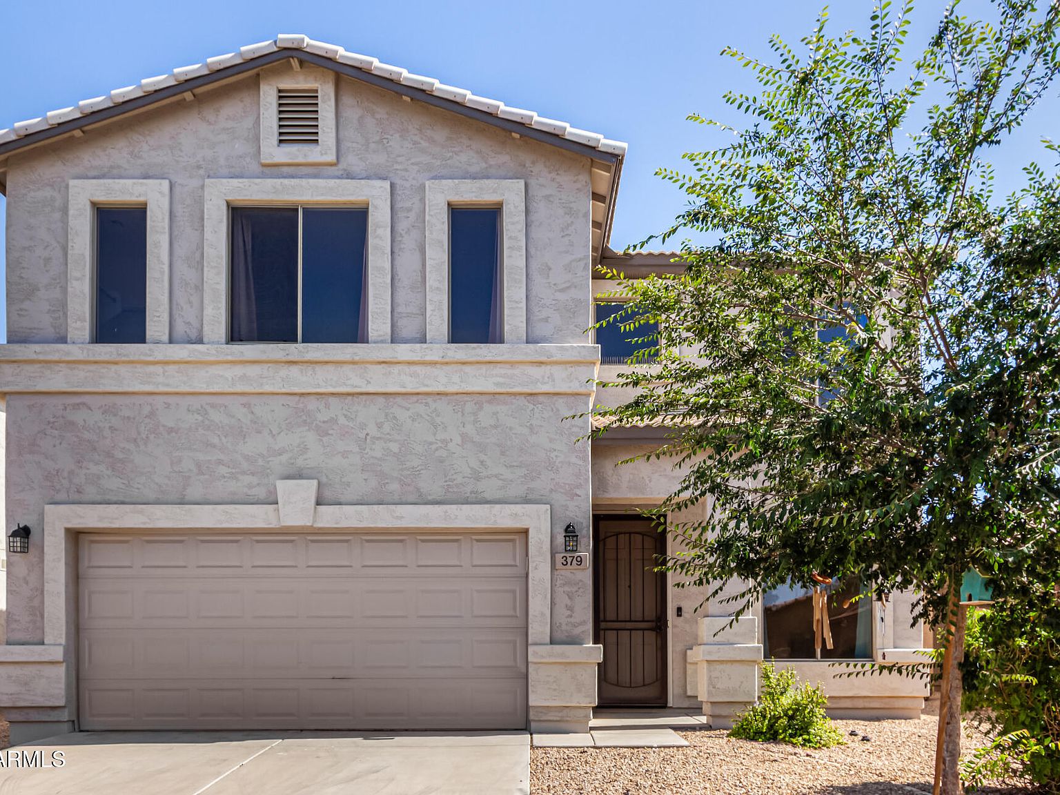 379 E Cheyenne Rd