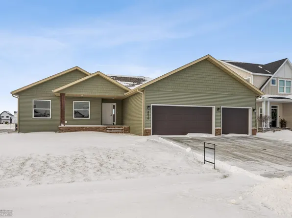 8829 Meadowlark Pkwy, Horace, ND 58047
