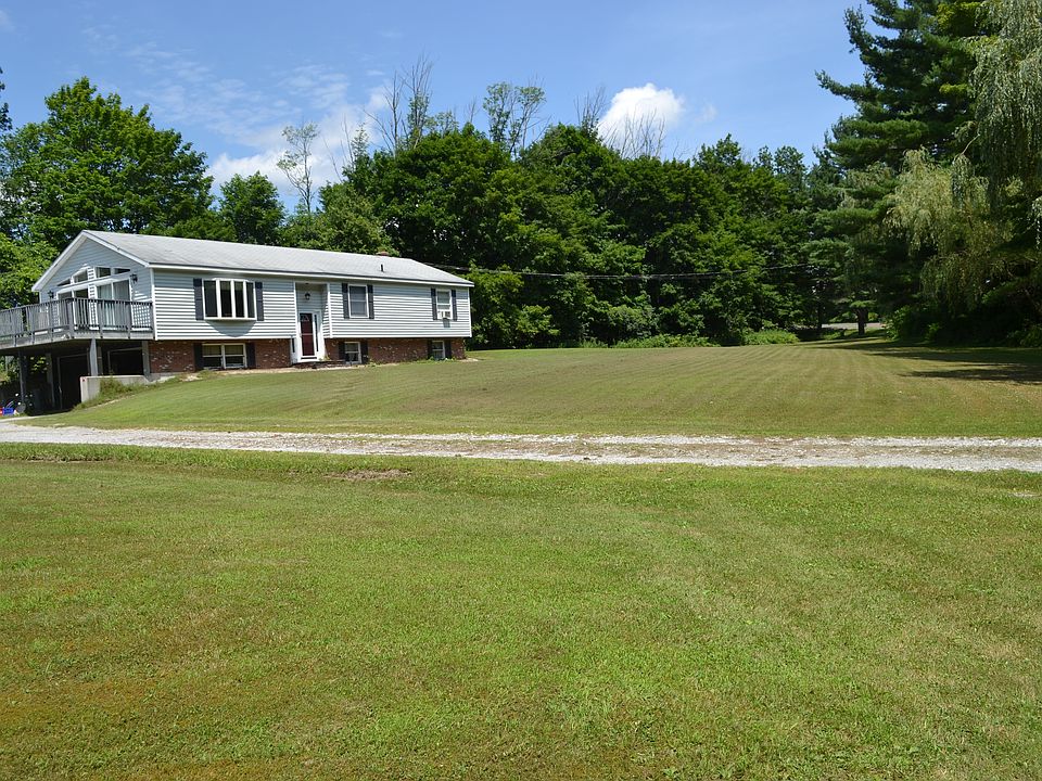 1020 State Rd Front Lawn