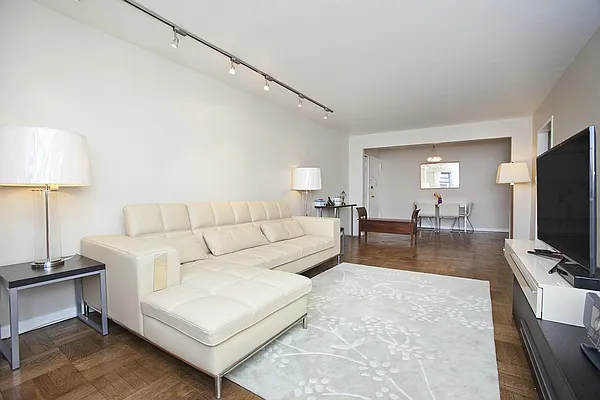 Sold by Space Marketing Shop | media 13