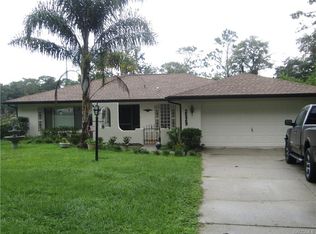 2529 W Fairway Loop, Citrus Springs, FL 34434