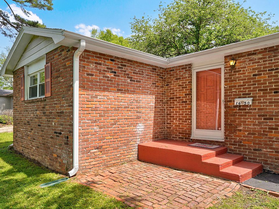 1650 S Sieger Drive, Springfield, MO 65804 | Zillow