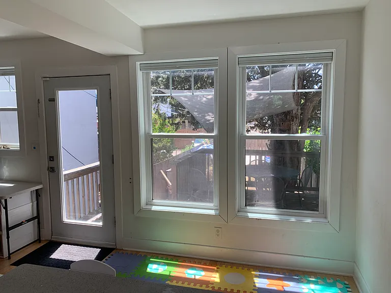716 Kenyon St NW — Photo 9