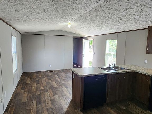 3rd image of 6539 Townsend Rd #42