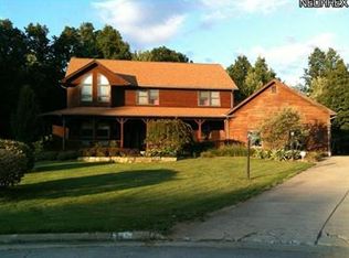 5820 Boulder Creek Dr, Youngstown, OH 44515