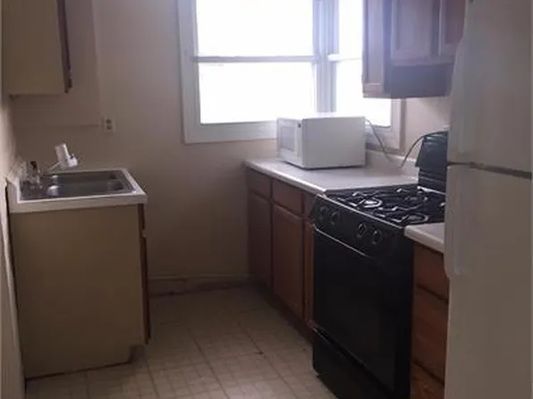 926 & 926 1/2 9th Street, Huntington, WV 25701