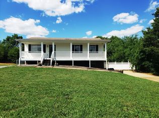 148 Luckyleaf Trl NE, Cleveland, TN 37323