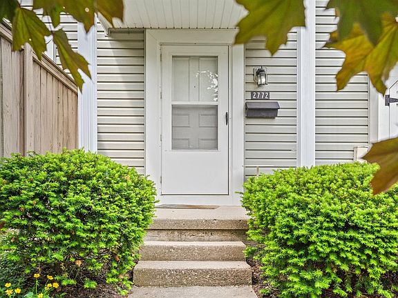 2nd image of 2772 Glenbridge Ct #87