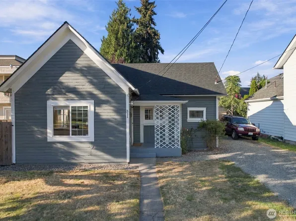 311 2nd Avenue NE, Puyallup, WA 98372