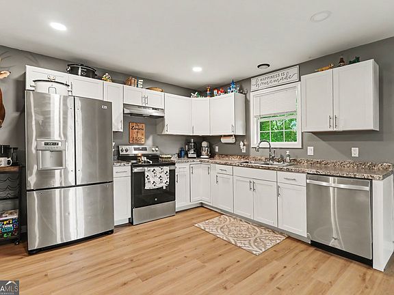 2nd image of 55 W Rocky St NE