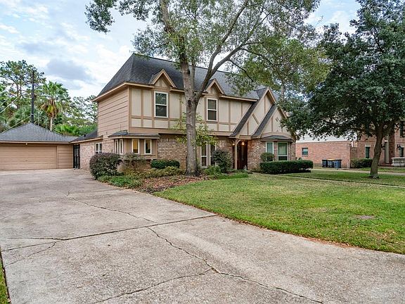 Located in desirable Klein ISD and near Brill Elementary school.