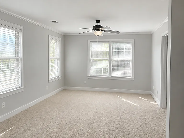 2698 Chamberlain Ct — Photo 14