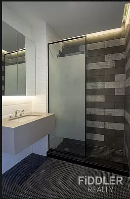 Rented by The KCI Group | media 6