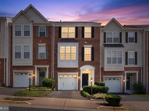 508 Legrace Ter NE, Leesburg, VA 20176