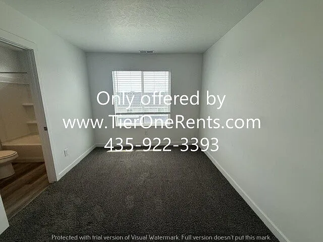 958 E Drifter Ln — Photo 16