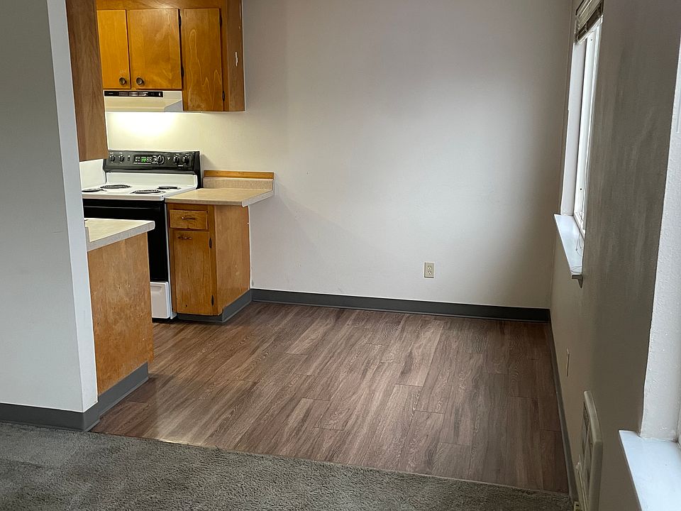 Dinning area off the kitchen