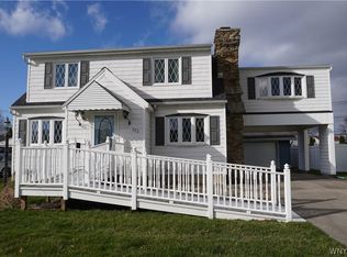 772 Pioneer Dr, North Tonawanda, NY