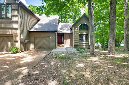 700 Harpeth Trace Dr Photo 1