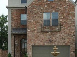 1972 Woodbury St, Houston, TX 77030