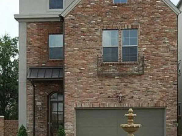 1972 Woodbury St, Houston, TX 77030