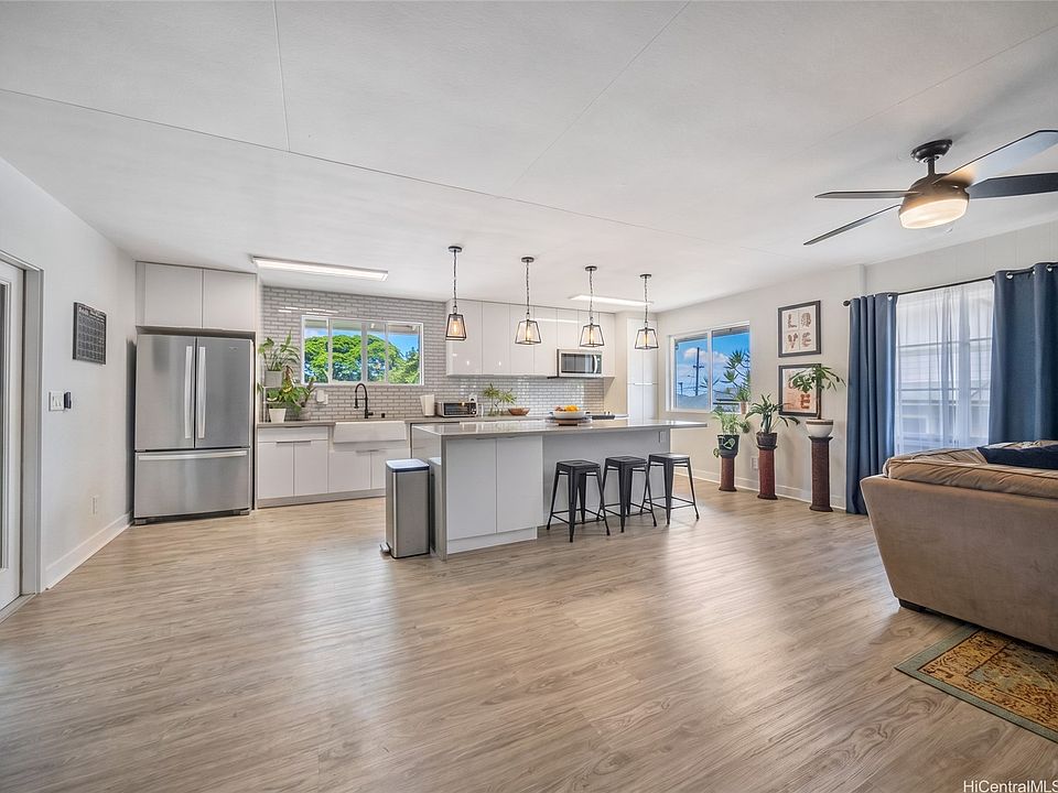 1st image of 71 Kawananakoa Pl