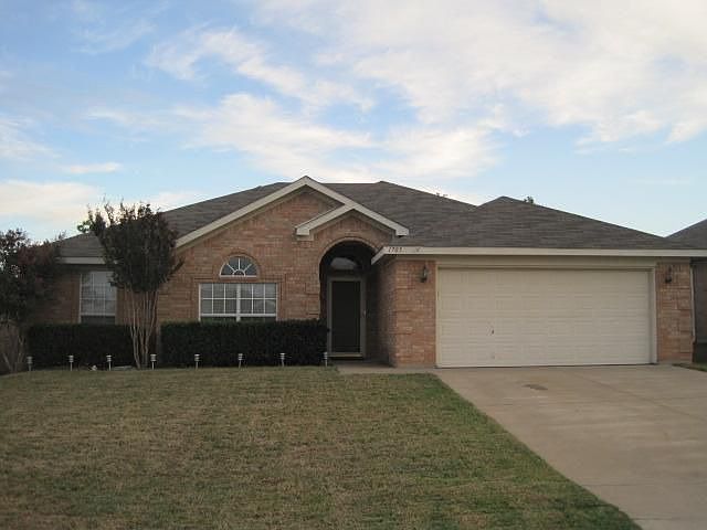1st image of 1705 Merritt Dr