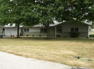 1315 Eola Dr, Winona Lake, IN 46590