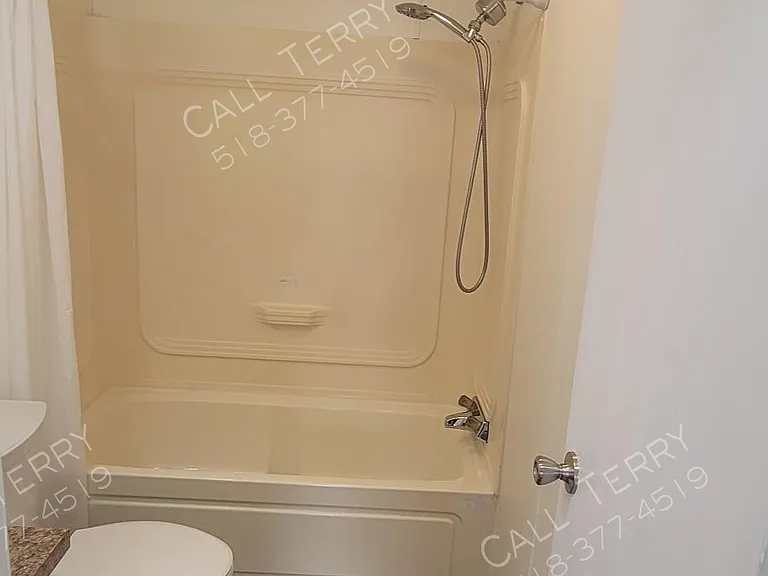 2941 Amsterdam Rd #10 — Photo 9