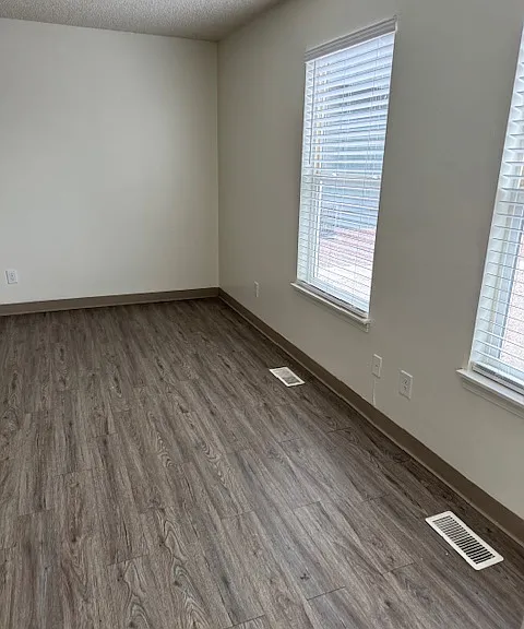 Northridge Heights Townhomes — Photo 25