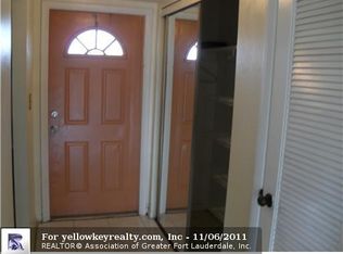 2436 SW 42nd Ave APT 2E, Pompano beach, FL 33317