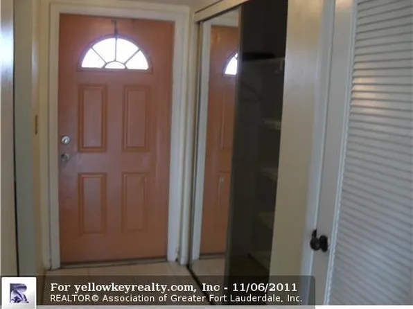 2436 SW 42nd Ave, Fort Lauderdale, FL 33317