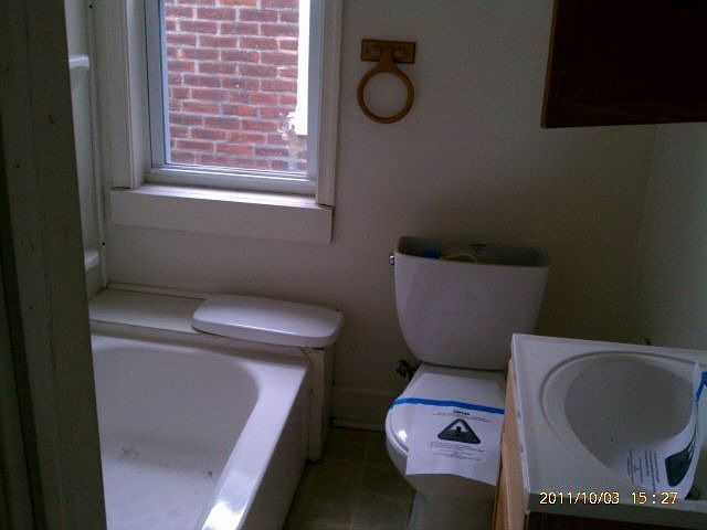 2nd image of 1624 W 2nd St