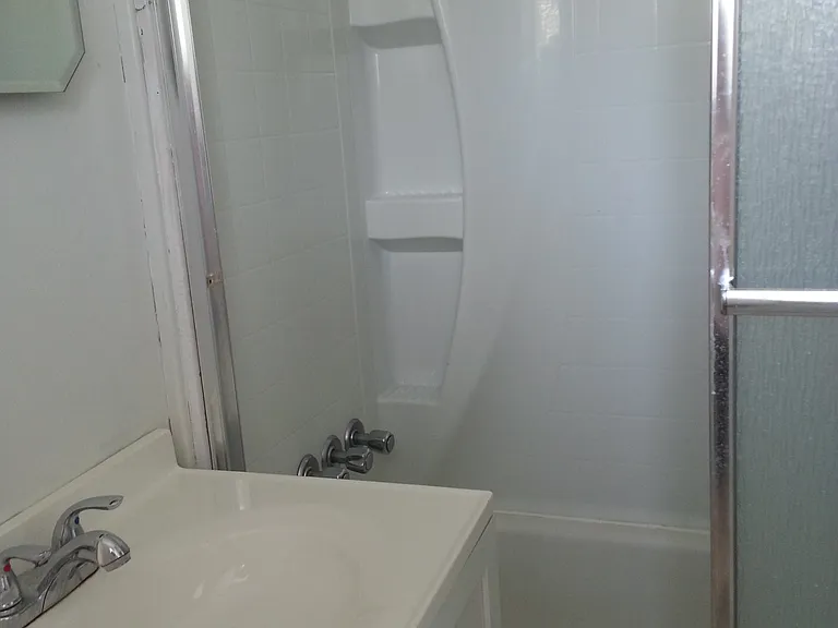 211 Branham St — Photo 9