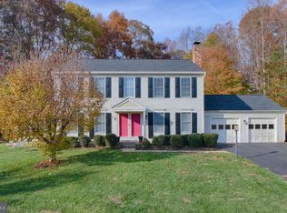 14604 Estate Dr, Woodbridge, VA 22193