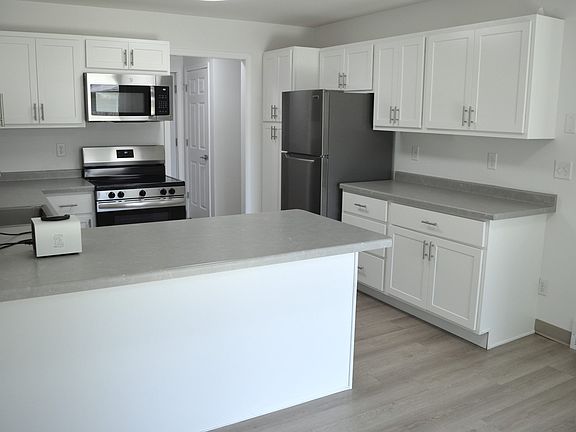 2nd image of 2305 McKenna Blvd
