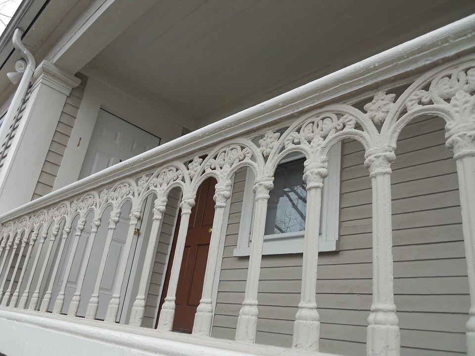 1st image of 92 Locust St APT 1