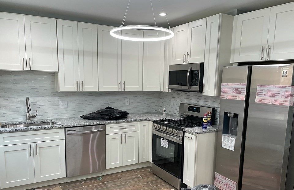 1st image of 31 Brazil St #31