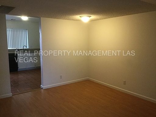 4th image of 3322 Sagebrook Ln