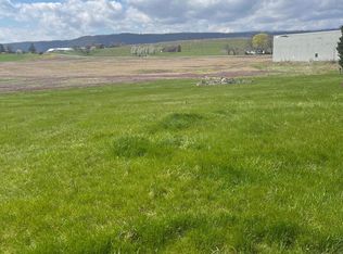 4383 Arden Nollville Rd, Martinsburg, WV 25403