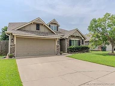 2nd image of 15108 E 110th Pl N