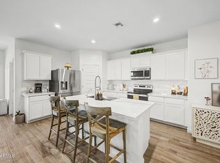 2824 W Seaver Ave, Apache Junction, AZ 85120