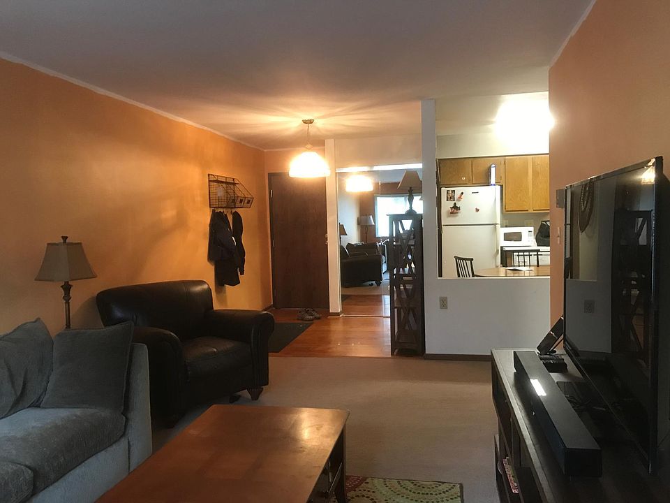 221 Grand Ave W, South Saint Paul, MN 55075 Zillow