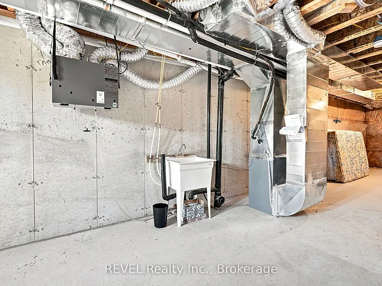 15 Peach St #15 — Photo 30