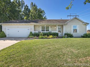 5284 Jordan St, Allendale, MI 49401