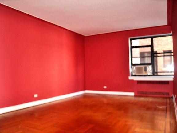 4th image of 96-11 65th Road #401